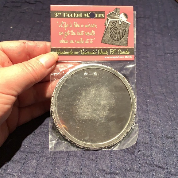 Swag Pocket Mirror - Black and White - Picture 2 of 2